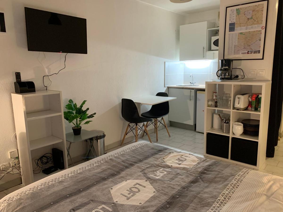 Nimes Studio Parking Dhuoda المظهر الخارجي الصورة